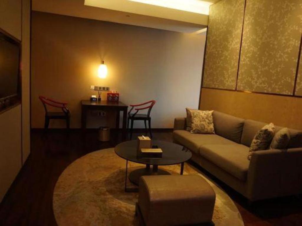 Maison New Century Hotel Dongguan Dongguan  Buitenkant foto